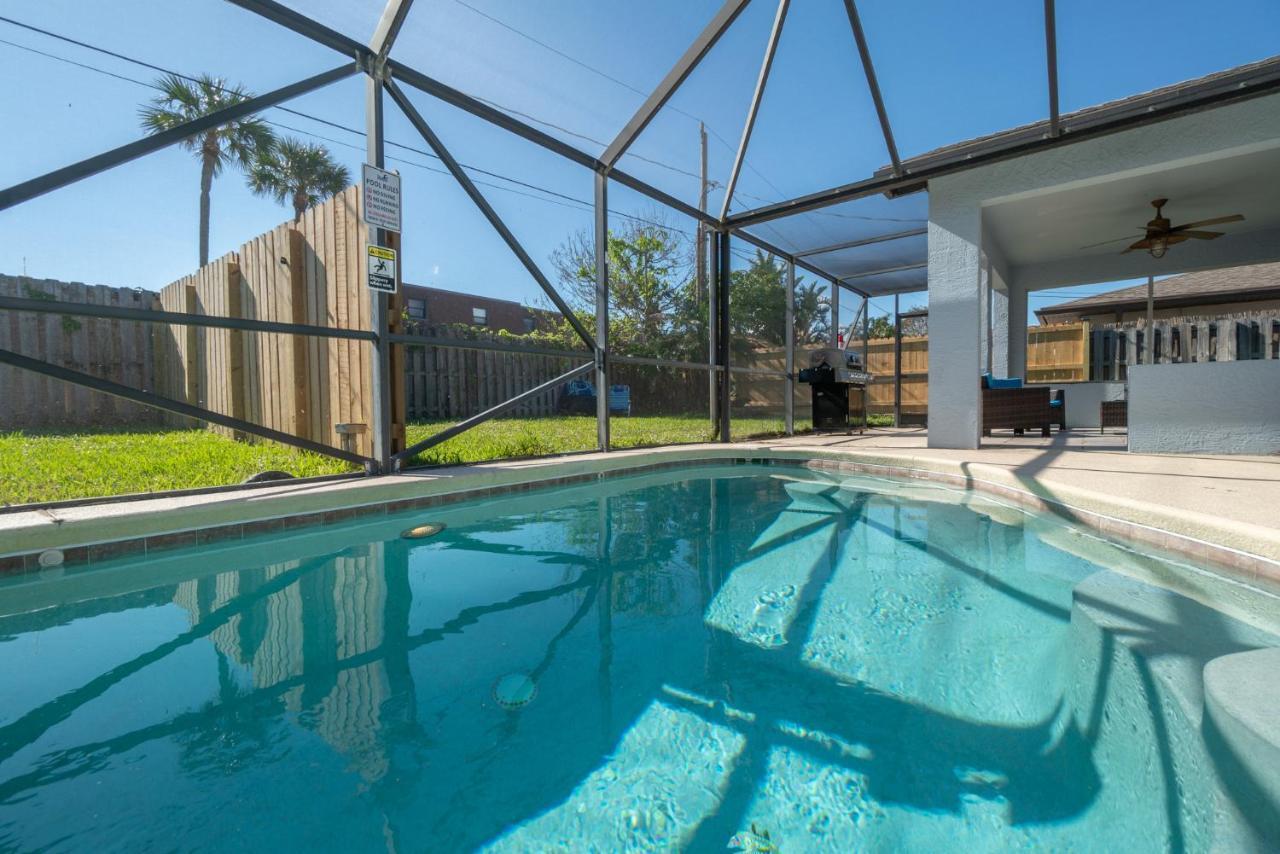Serene Seaside Retreat - Dog Friendly - 2Br Townhouse With Shared Heated Pool Steps To Paradise Beach! Melbourne Eksteriør bilde